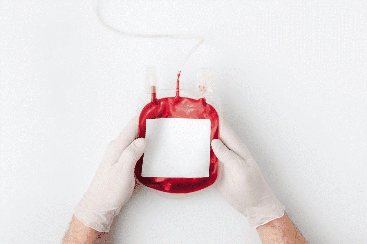 Truyền dịch và truyền máu là một trong những phương pháp điều trị xuất huyết tiêu hóa ưu tiên hàng đầu. (Ảnh minh họa sưu tầm)
