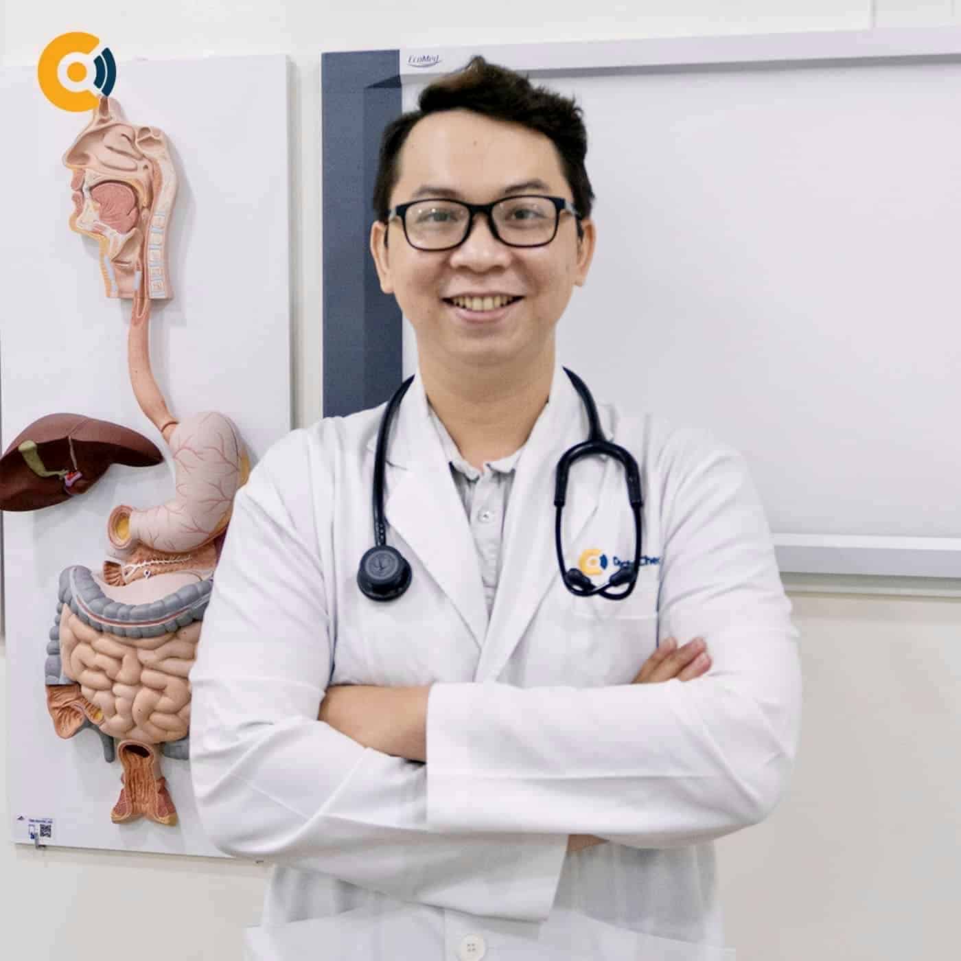 Bác sĩ nội trú Thái Việt Nguyên tại phòng khám tiêu hóa Endo Clinic